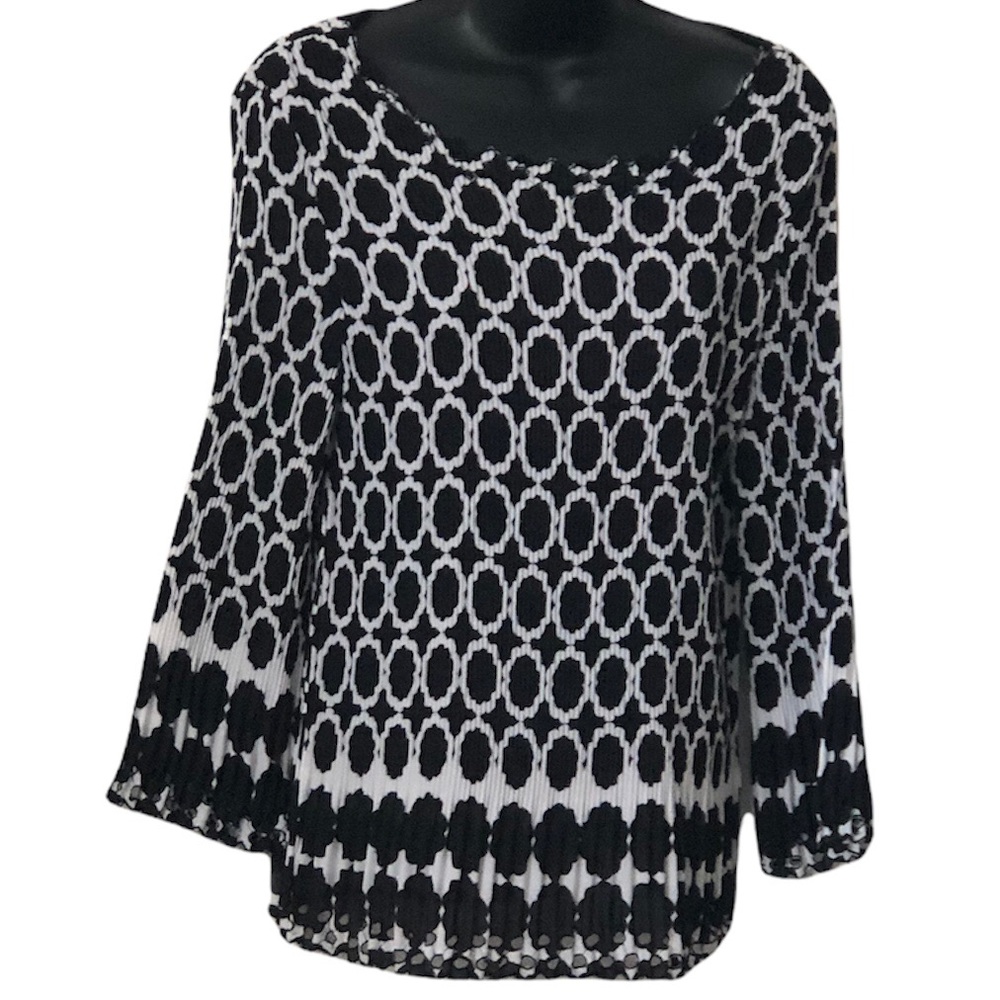 Dress Barn black and white geometric pleated look 3/4 length sleeves Size L